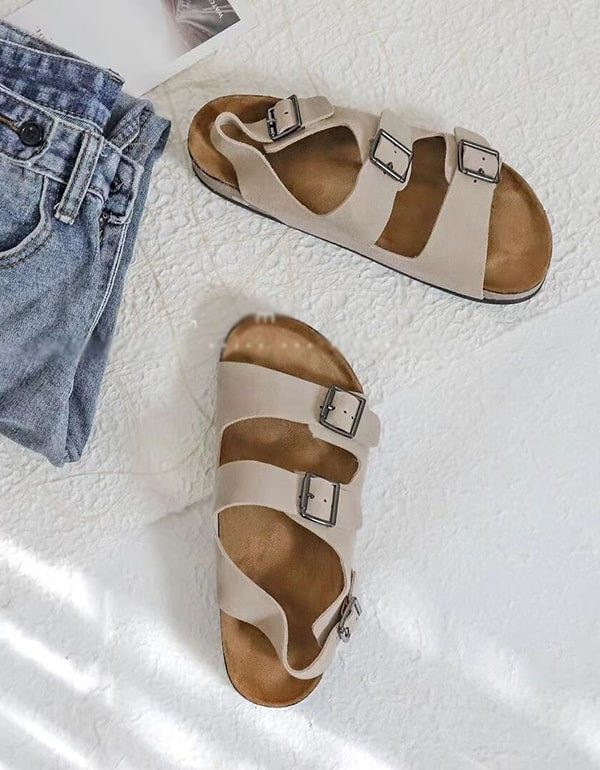 Zomerzachte Leren Sandalen Met Verstelbare Gesp