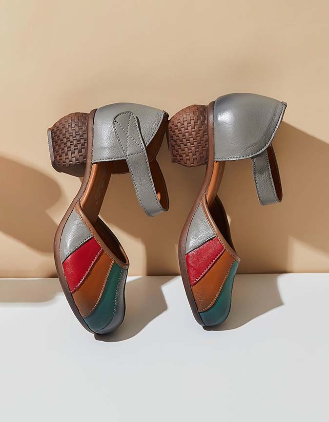 Kleurrijke Retro Sandalen Met Stevige Hakken Met Ronde Kop