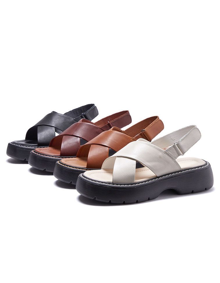 Plateausandalen Met Kruisband Vooraan Slingback