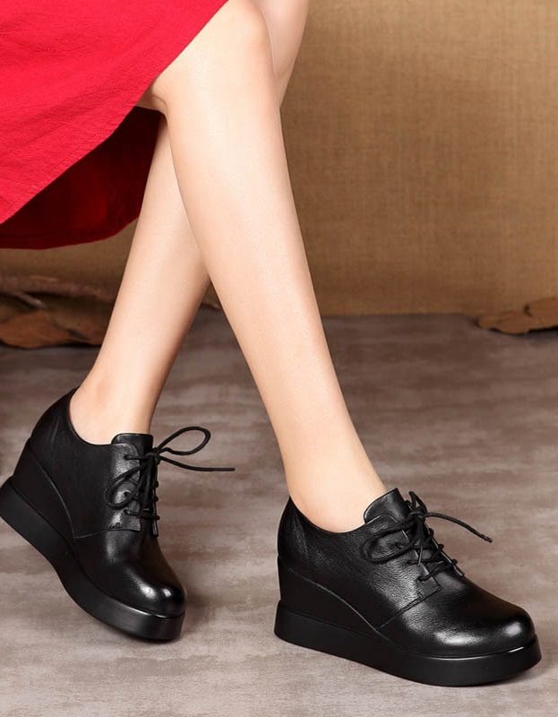 Echt Lederen Veterschoenen Met Sleehak