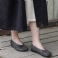 Grijs