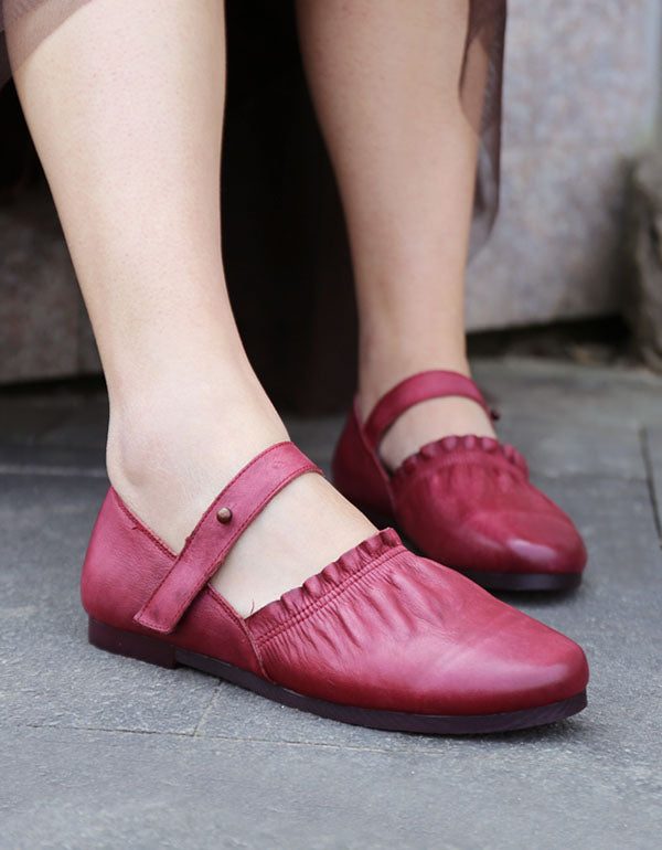 Puntige Retro Lederen Handgemaakte Platte Schoenen Voor Dames