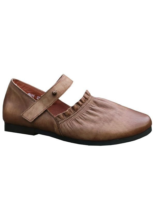 Puntige Retro Lederen Handgemaakte Platte Schoenen Voor Dames